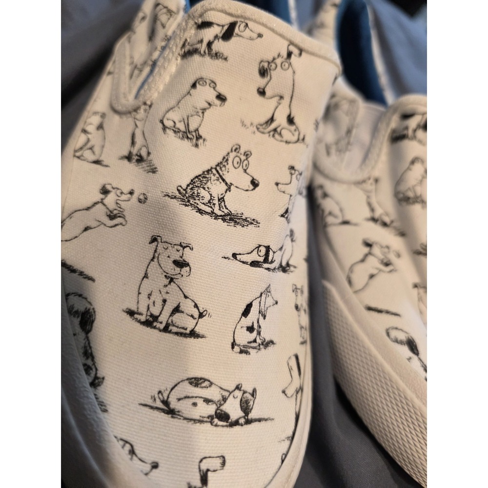 Bucketfeet Dog Print Slip On Shoes Womens 6.5 White Canvas Art Sketch Sneakers - Picture 2 of 9